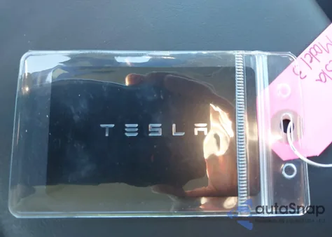 2023 Tesla Model 3 Rear-Wheel Drive из США, поврежденный, VIN 5YJ3E1EA7PF510850